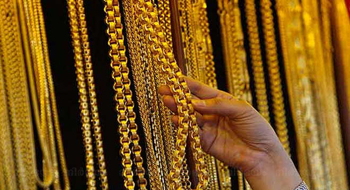 gold-prices-hit-in-kerala