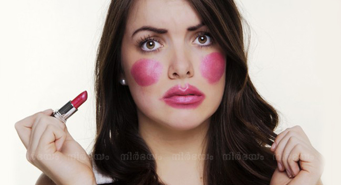 beauty-blunders-you-are-committing