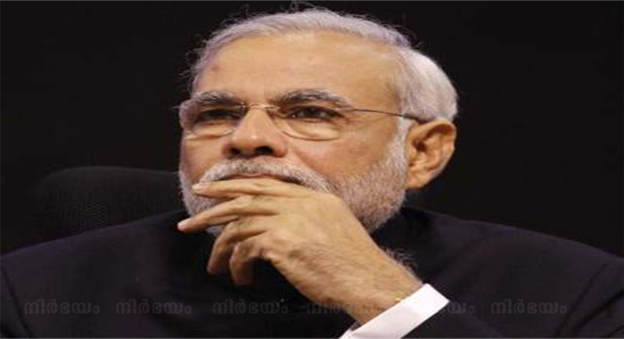 pm-modi-pays-tribute-to-kalabhavan-mani