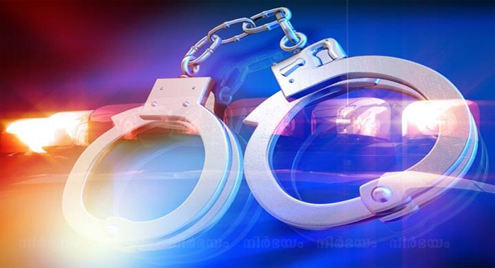 bogus-director-forces-young-women-to-dance-naked
