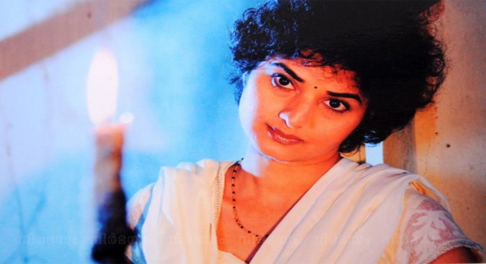 actress-prema-files-for-divorce