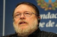 email-inventor-ray-tomlinson-dies-at-74