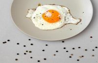 what-happens-to-your-body-when-you-eat-egg-with-pepper