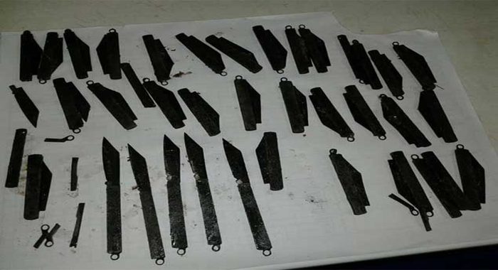 40-knives-removed-from-cops-stomach