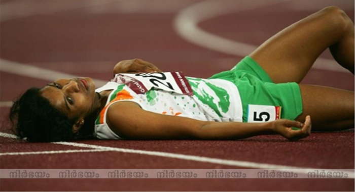 runner-op-jaisha-fainted-at-the-finish-line-after-indian-officials-failed-to-provide-her-water