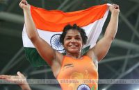 sakshi-malik-clinches-bronze-medal-in-womens-wrestling-58kg-category-opens-indias-account-at-rio-2016-olympics
