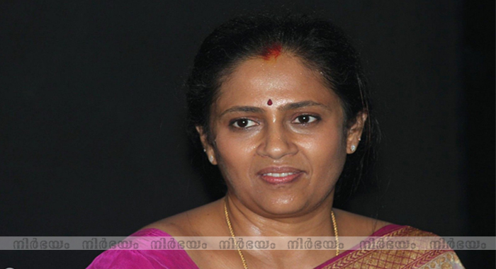 allegation-against-actress-lakshmi-ramakrishnan
