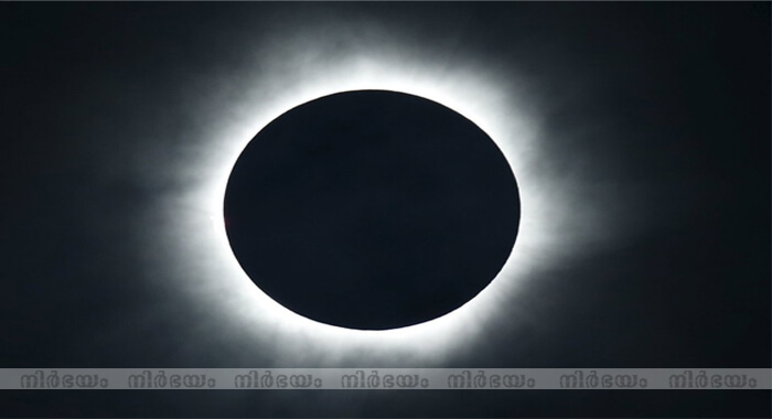world-predicted-to-end-in-2017-thanks-to-a-total-solar-eclipse-hitting-america-and-the-uk