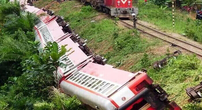 53-dead-nearly-300-injured-in-cameroon-train-derailment