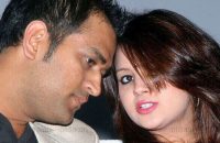 fir-against-ms-dhonis-wife-sakshi-in-multi-crore-fraud-case