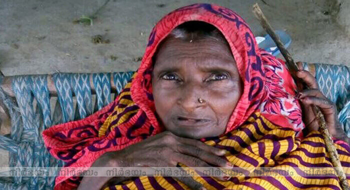 grandmother-shrinks-to-the-size-of-2fttall-toddler