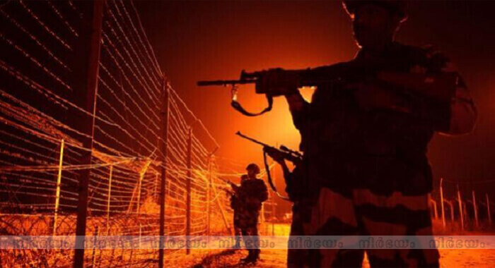 terrorists-attack-army-bsf-camps-in-baramulla-one-jawan-martyred