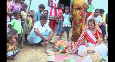 woman-marries-dog-in-jharkhand