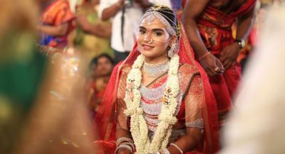 bjp-congress-leaders-attend-gala-wedding-of-janardhan-reddys-daughter