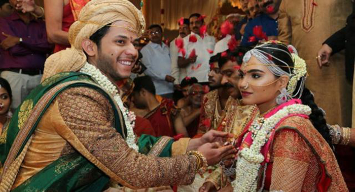 bjp-congress-leaders-attend-gala-wedding-of-janardhan-reddys-daughter