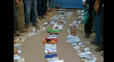 keralites-have-found-an-ingenious-way-to-deal-with-standing-in-bank-queues-after-demonetisation2