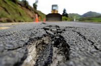 new-zealand-at-least-2-dead-in-powerful-earthquakes