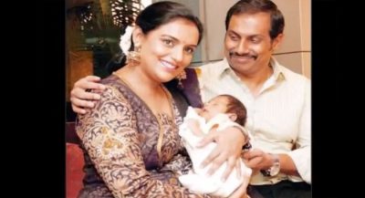 swetha-with-family