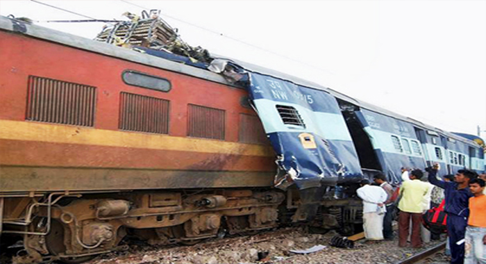 40-injured-in-train-derailment-in-kanpur