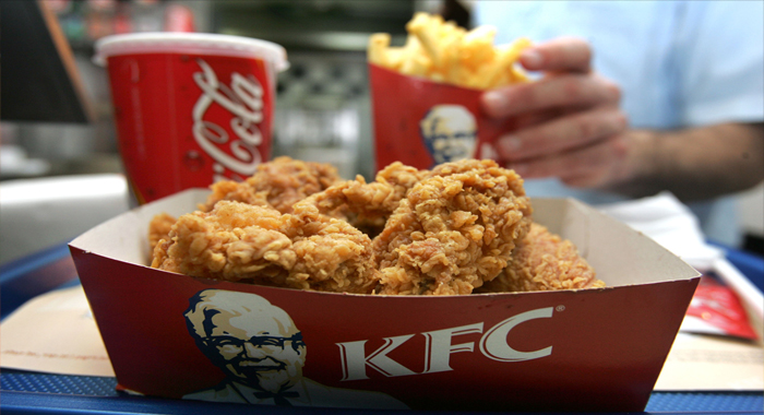 cops-collect-food-samples-from-kfc