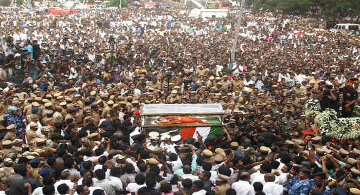 jayalalithaas-body-kept-at-rajaji-memorial