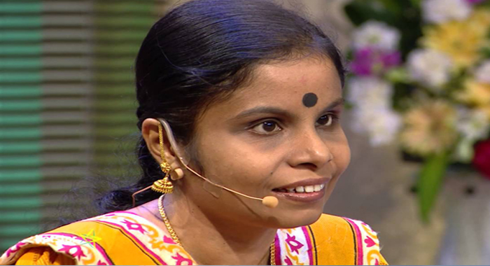 singer-vaikom-vijayalakshmi-may-soon-get-the-gift-of-vision