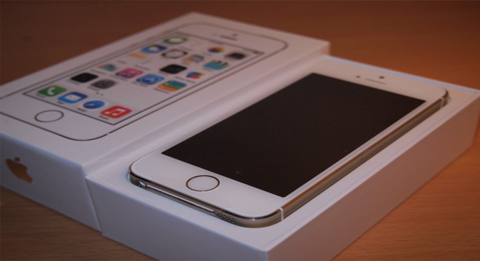 flipkart-apple-fest-lets-you-buy-an-iphone-5s-for-as-low-as-rs-4999