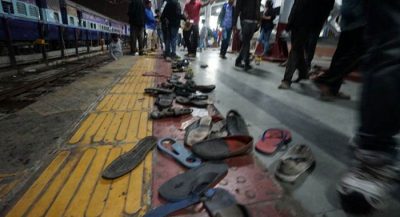 shah-rukh-khan-raees-promotion-vadodara-railway-platform-fan-dead-injured3