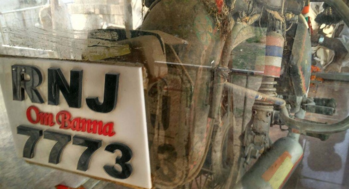 350-cc-bullet-baba-temple-in-rajasthan4