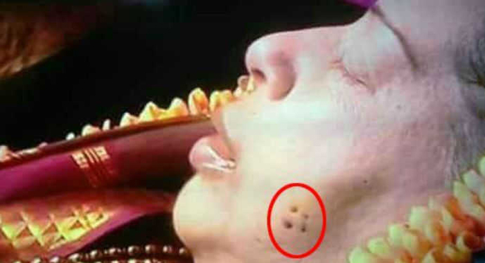 jayalalithaa-what-were-the-four-dots-on-former-tamil-nadu-chief-minister-cheek