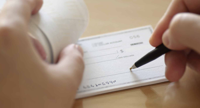 things-should-be-keep-in-mind-while-giving-cheque