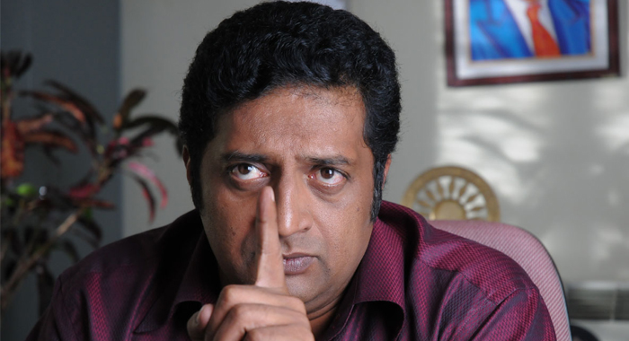 actor-prakash-raj-another-controversy