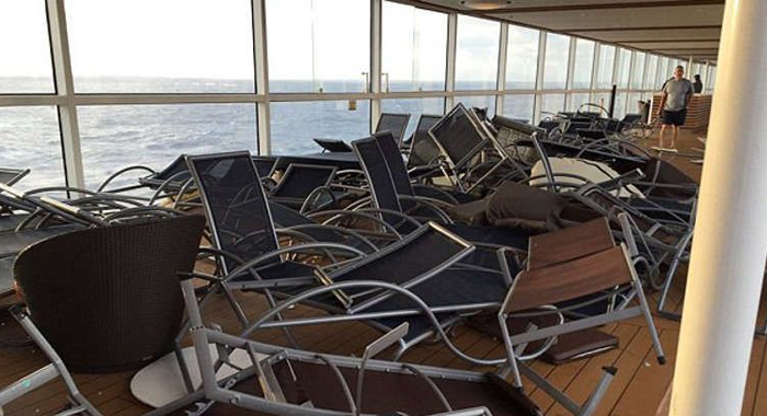 footage-cruise-ship-windows-battered-waves-storm3