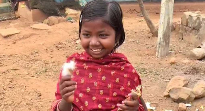 no-mid-day-meals-jharkhand-villages-children-eat-rats-rabbits