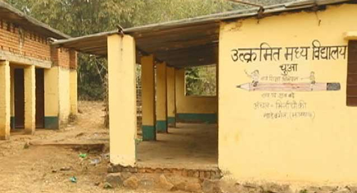 no-mid-day-meals-in-jharkhand-villages-children-eat-rats-rabbits1