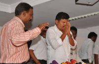 rajinikanth-2-0-shankar-apologises-photojournalists-attack