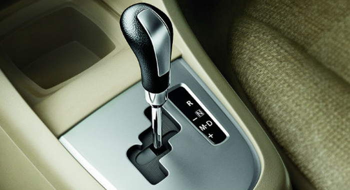 things-to-remember-while-driving-an-amt-car