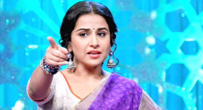 vidya-balan-slams-man-after-he-touches-her-inappropriately