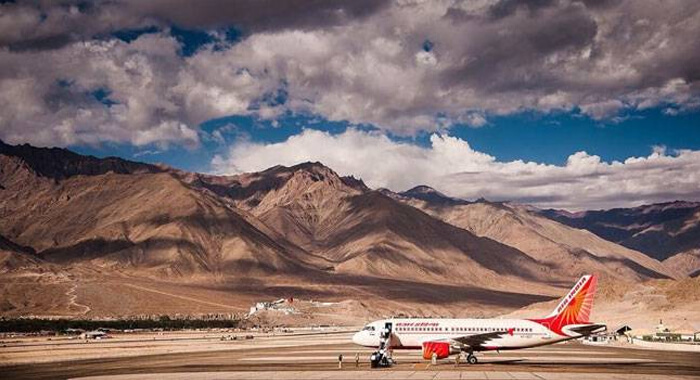 these-airports-so-beautiful-they-are-actually-tourist-attractions