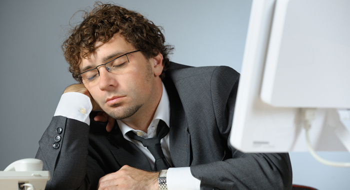 why-you-feel-sleepy-after-lunch