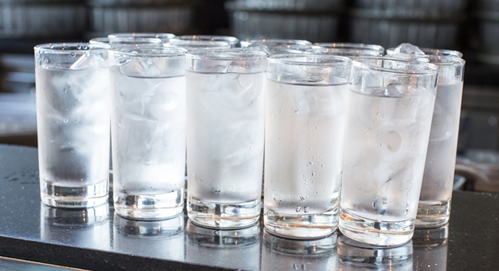 summer-season-ice-water-bad-for-health