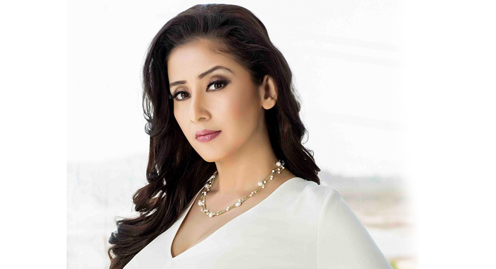 maneesh-koirala-about-her-cancer-fight