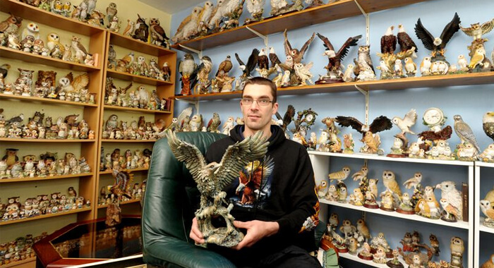 meet-man-20000-bird-ornaments