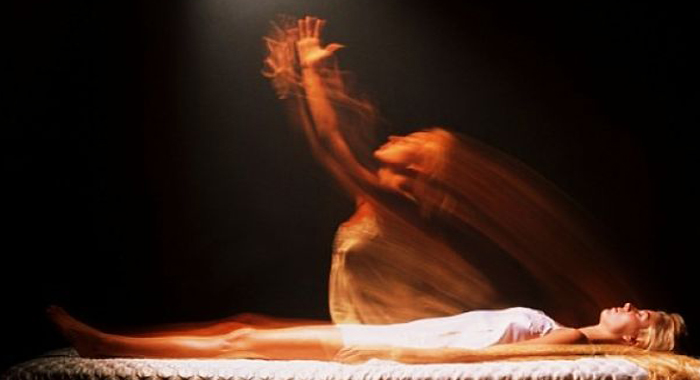 signs-your-spirit-guide-is-trying-to-contact-you