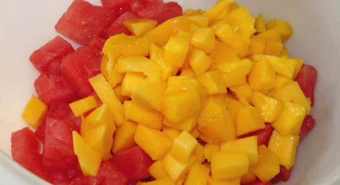 watermelon-and-mango-are-best-to-eat-in-summer