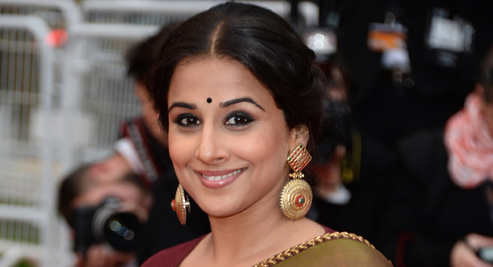 this-is-why-vidya-balan-backed-off-from-kamal-aami-movie