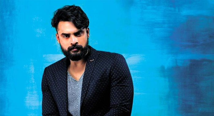 tovino-thomas-on-bad-comments