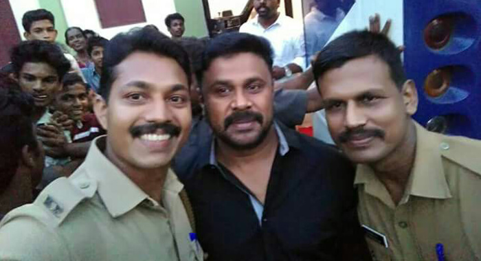 dileep-custody-selfie-with-police-truth-is-here
