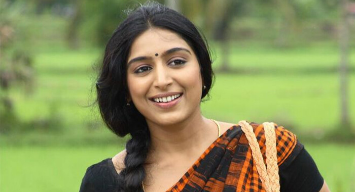 padmapriya-responds-on-casting-couch