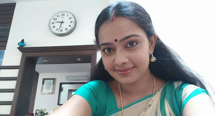 serial-actress-divya-says-tv-serial-industry-also-has-stains